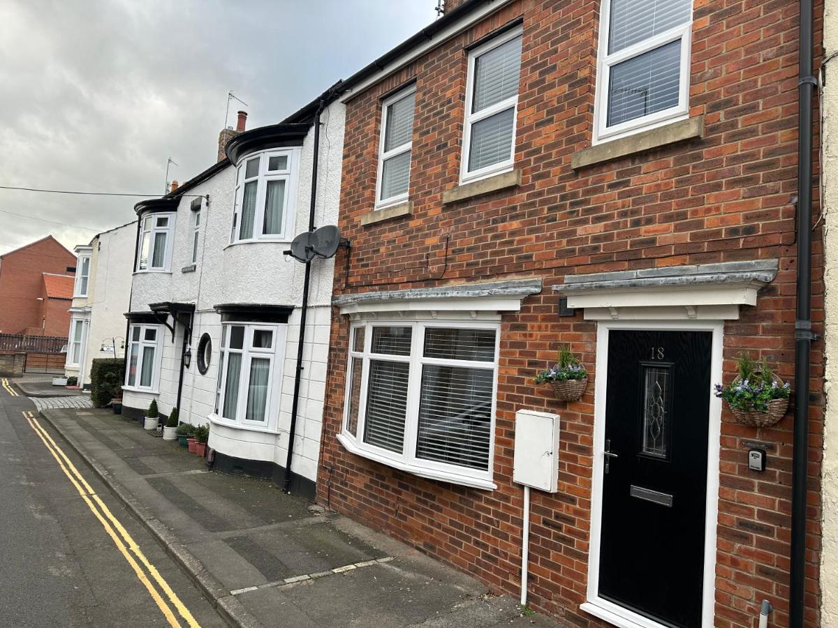 Cosy, 2 Bedroom Cottage In Guisborough Town Centre Exteriör bild